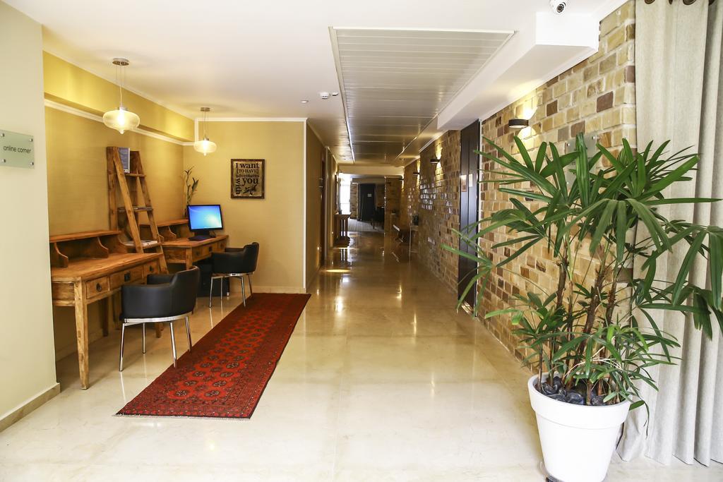 Garden Hotel Boutique & Events ハイファ エクステリア 写真