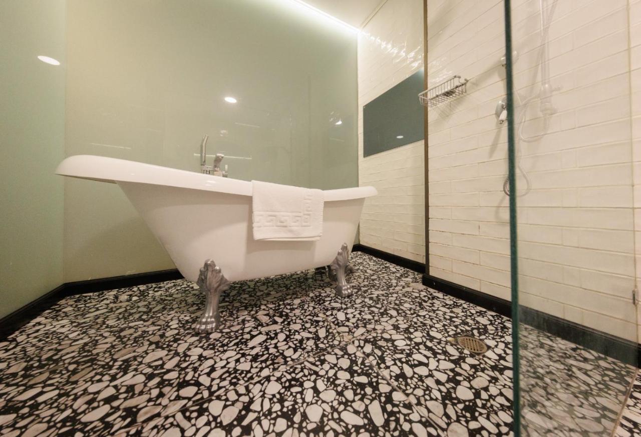 Garden Hotel Boutique & Events ハイファ エクステリア 写真