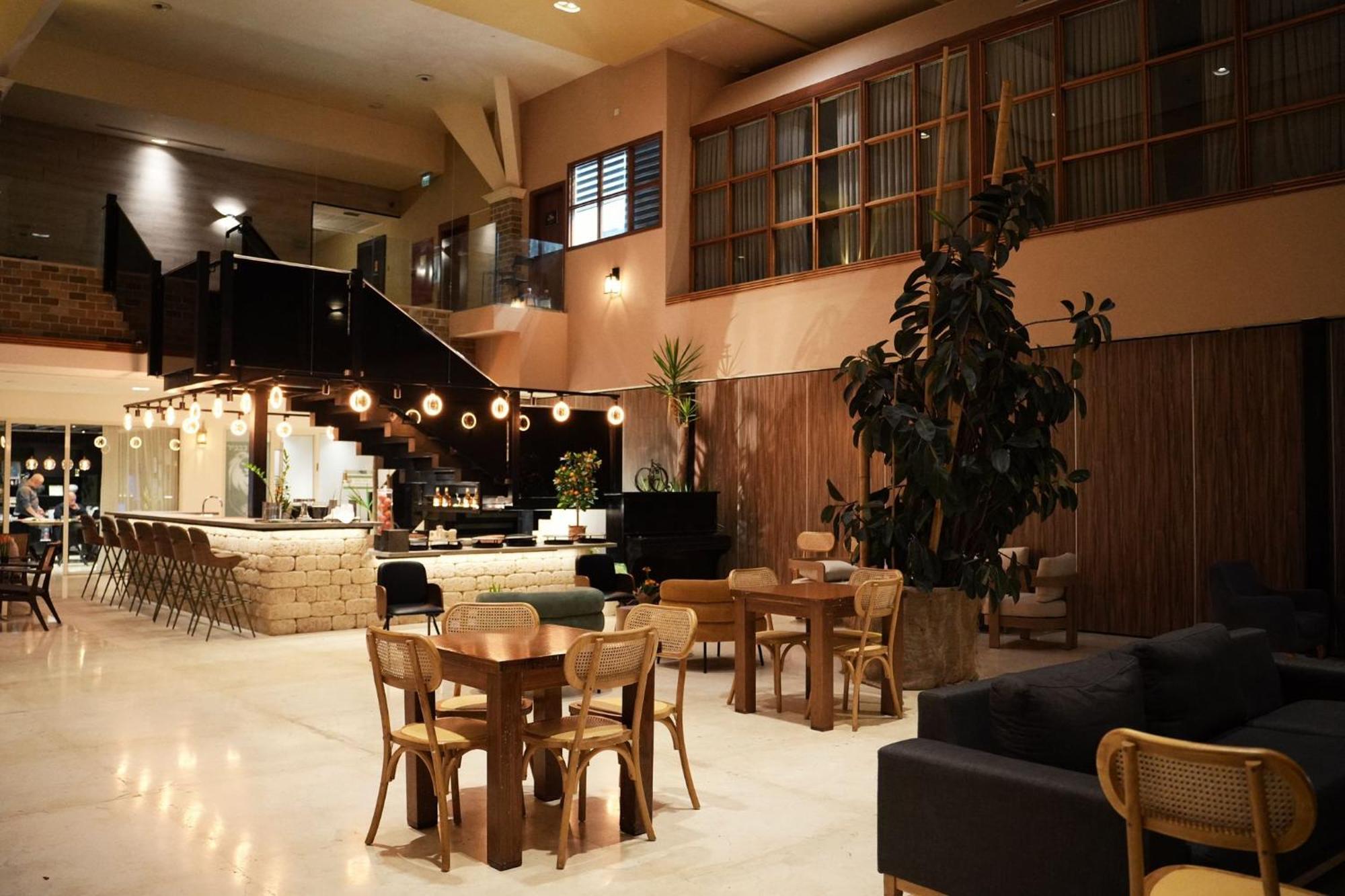 Garden Hotel Boutique & Events ハイファ エクステリア 写真