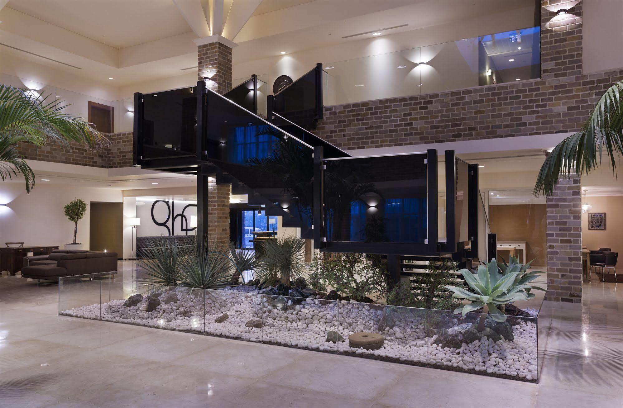 Garden Hotel Boutique & Events ハイファ エクステリア 写真