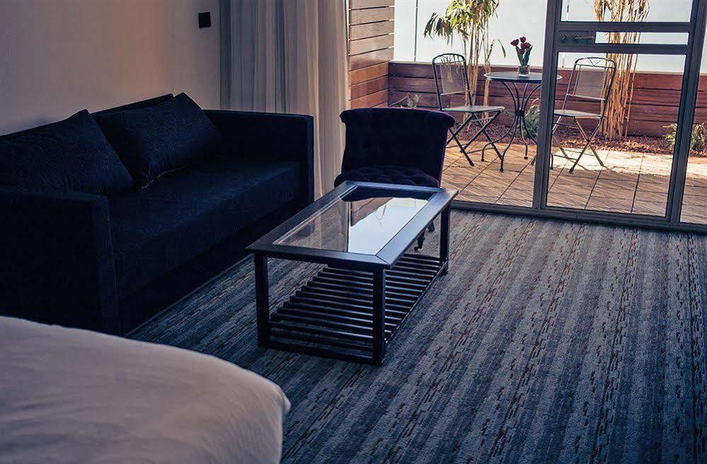 Garden Hotel Boutique & Events ハイファ エクステリア 写真